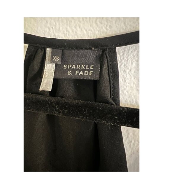 *2 for 1* Black camisole XS and S - Picture 2 of 8